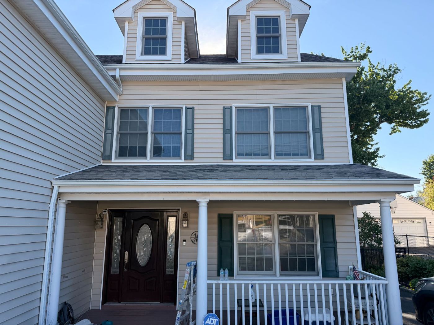 Colonial residence exterior repaint